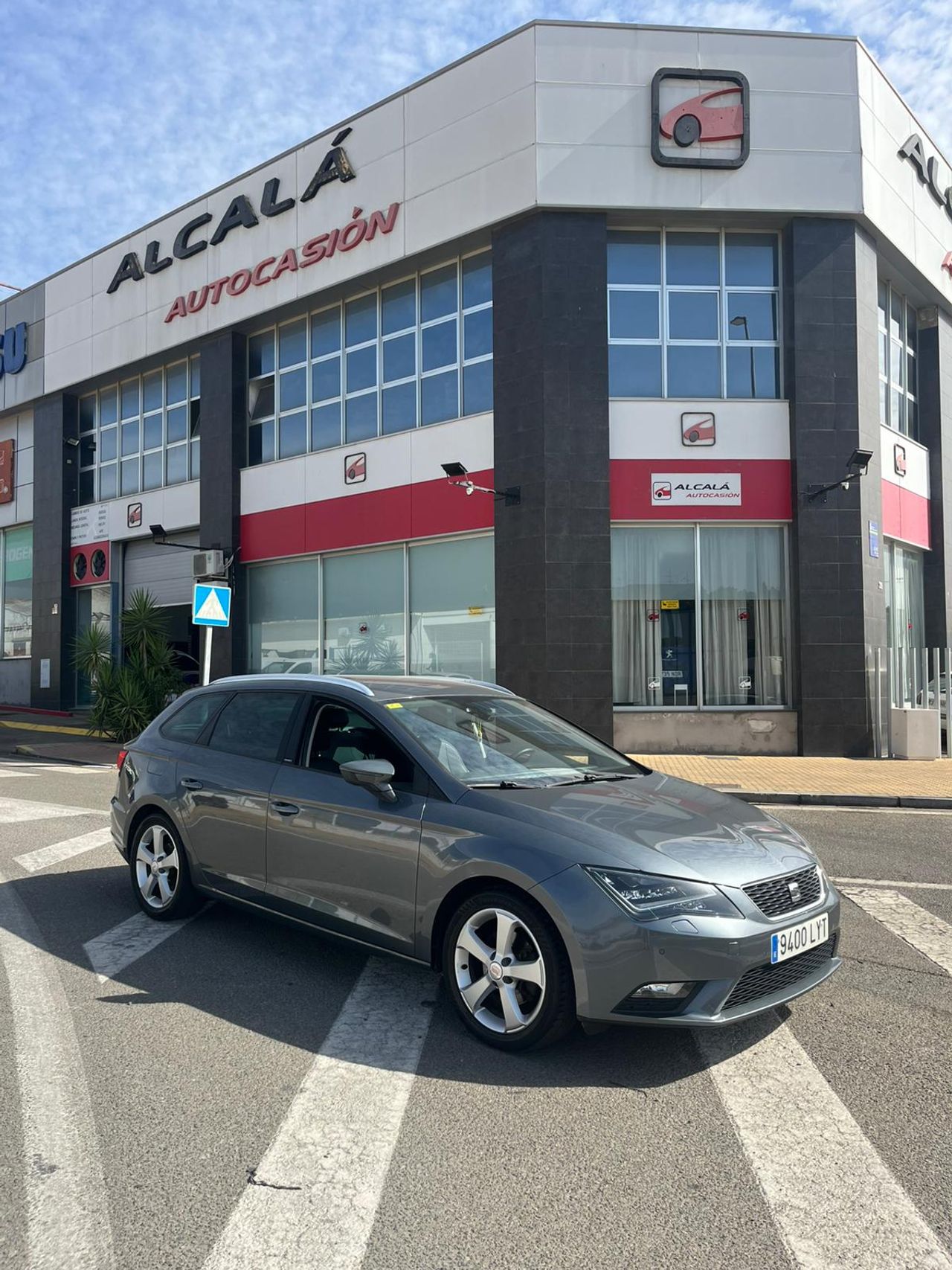 Seat Leon ST 1.6 TDI SYLE 110CV - Foto 23