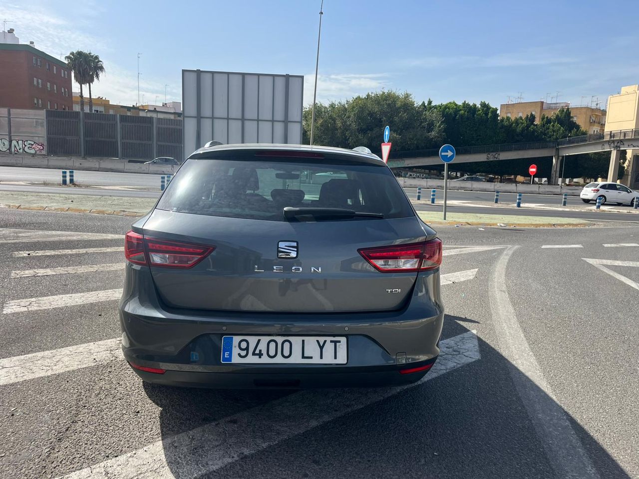 Seat Leon ST 1.6 TDI SYLE 110CV - Foto 14