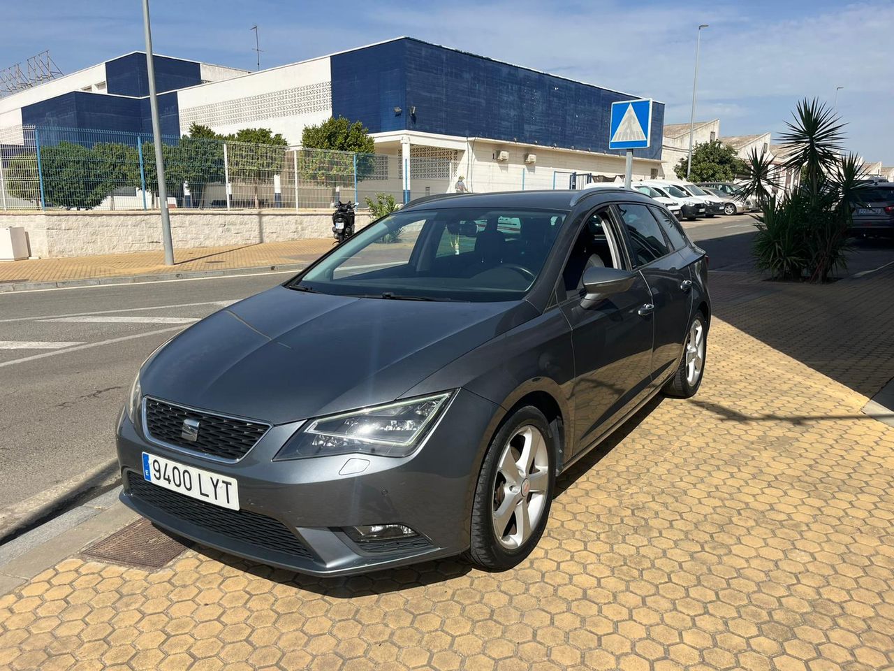 Seat Leon ST 1.6 TDI SYLE 110CV - Foto 31