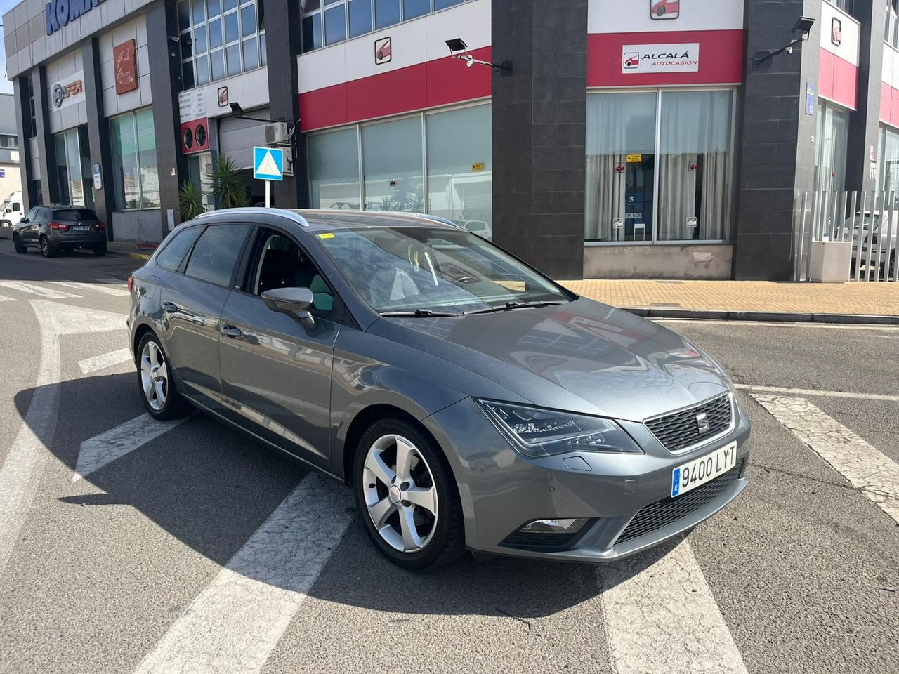 Seat Leon ST 1.6 TDI SYLE 110CV - Foto 30