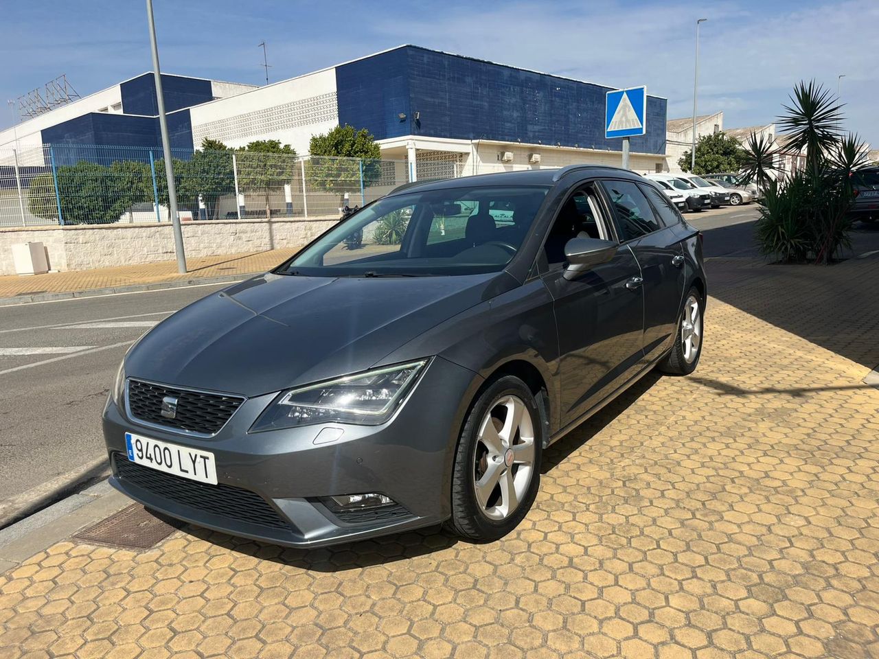 Seat Leon ST 1.6 TDI SYLE 110CV - Foto 34