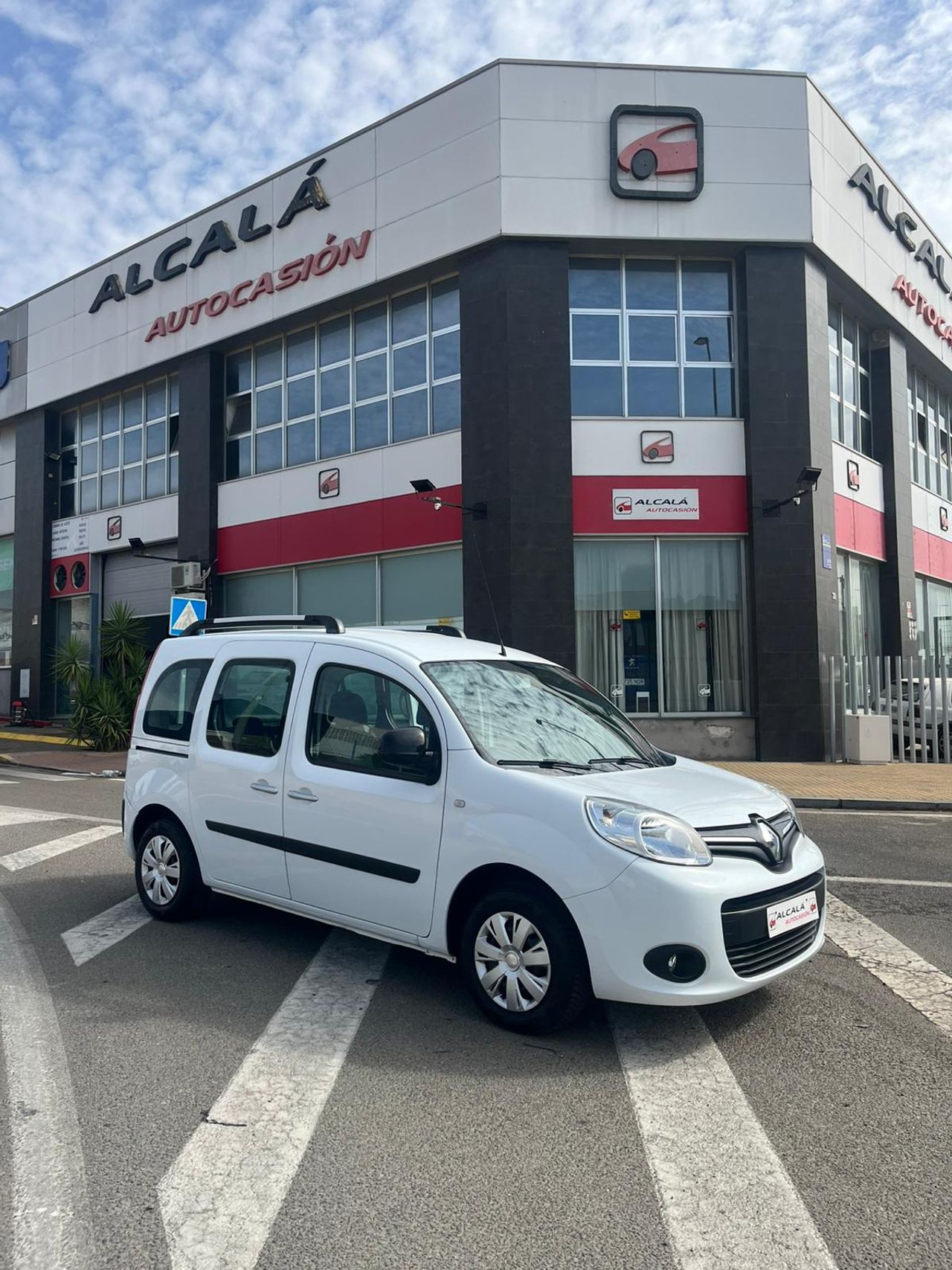 Renault Kangoo Combi 1.6 DCI Dinamique 90CV - Foto 22