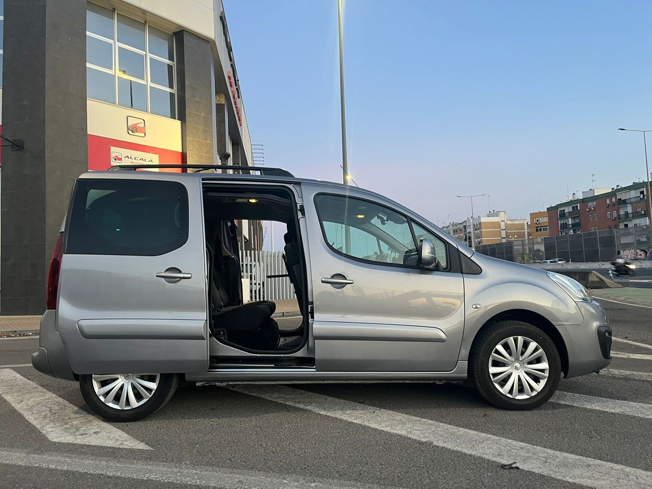 Citroën Berlingo Multispace 1.6 HDI XTR 120CV - Foto 22
