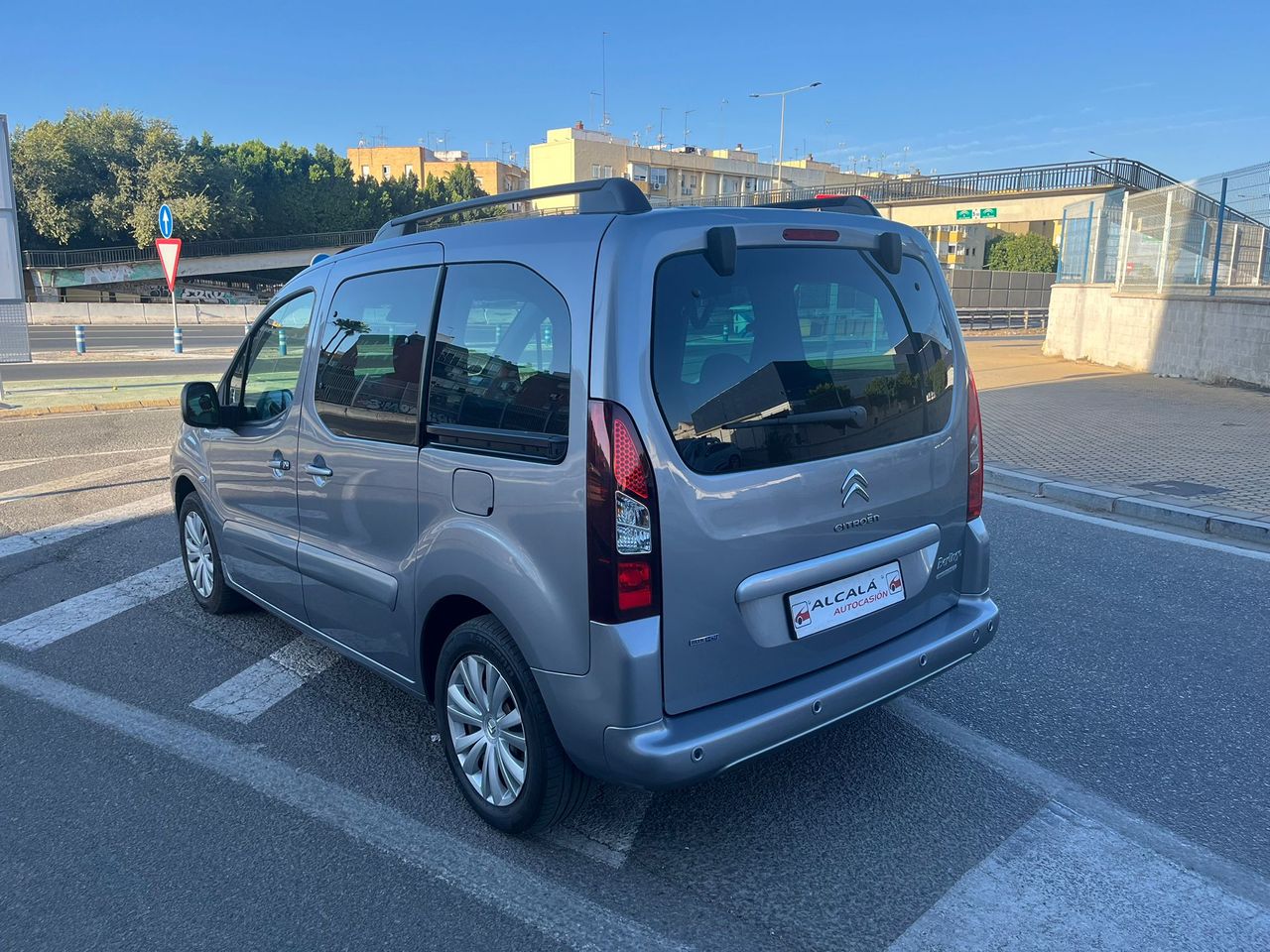 Citroën Berlingo Multispace 1.6 HDI XTR 120CV - Foto 21