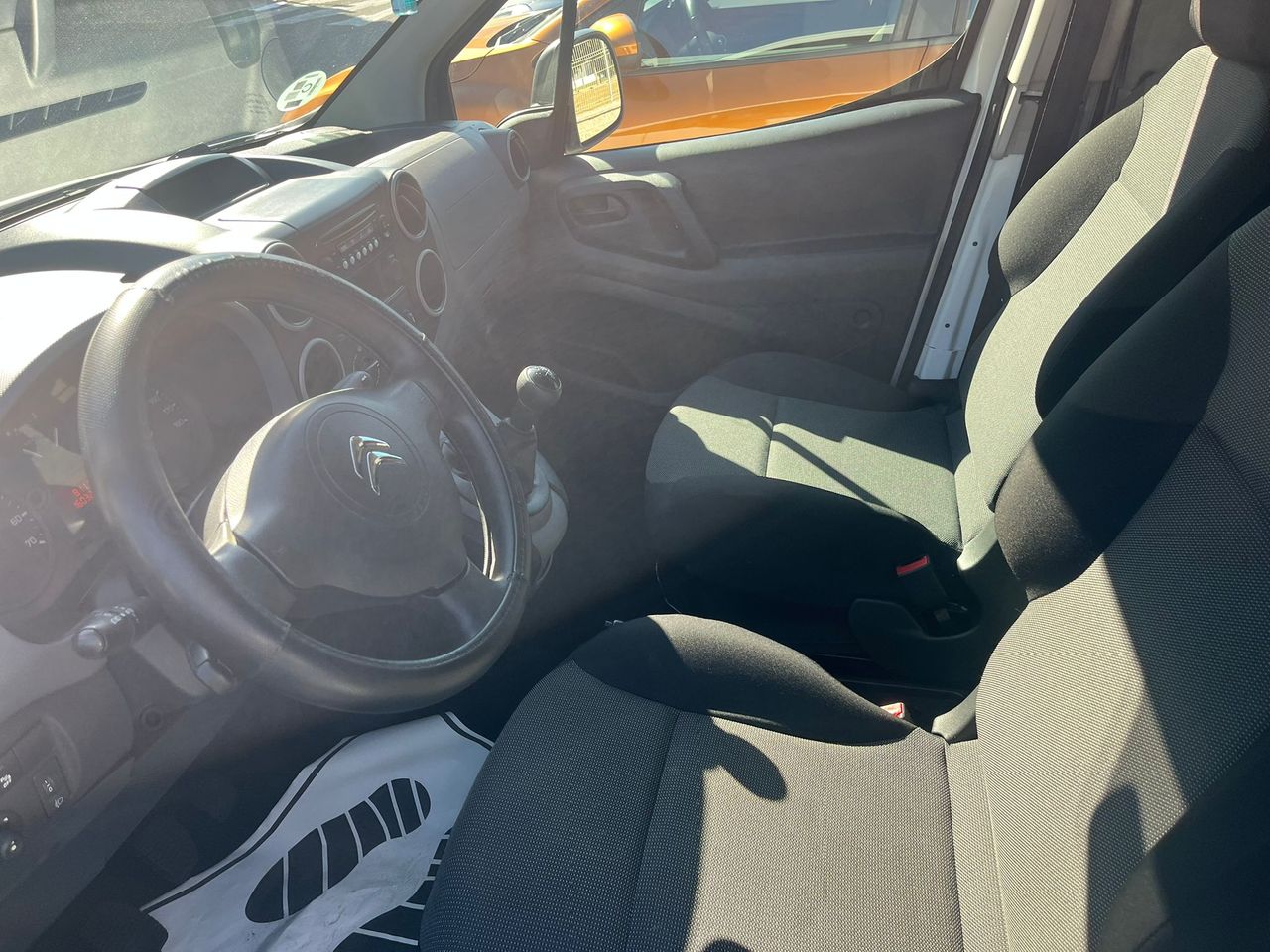 Citroën Berlingo Multispace Live BlueHDi 75 - Foto 14