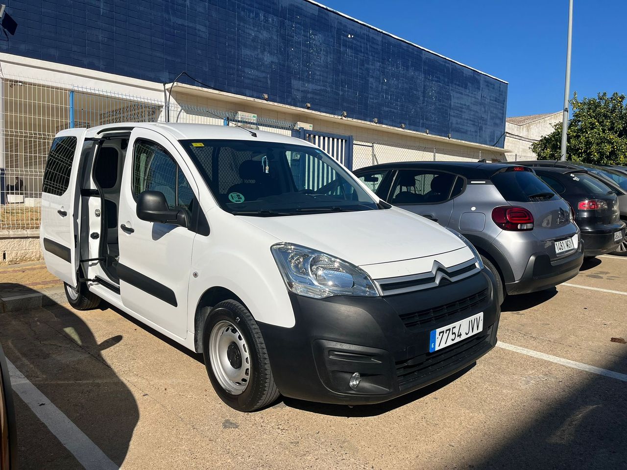 Citroën Berlingo Multispace Live BlueHDi 75 - Foto 16