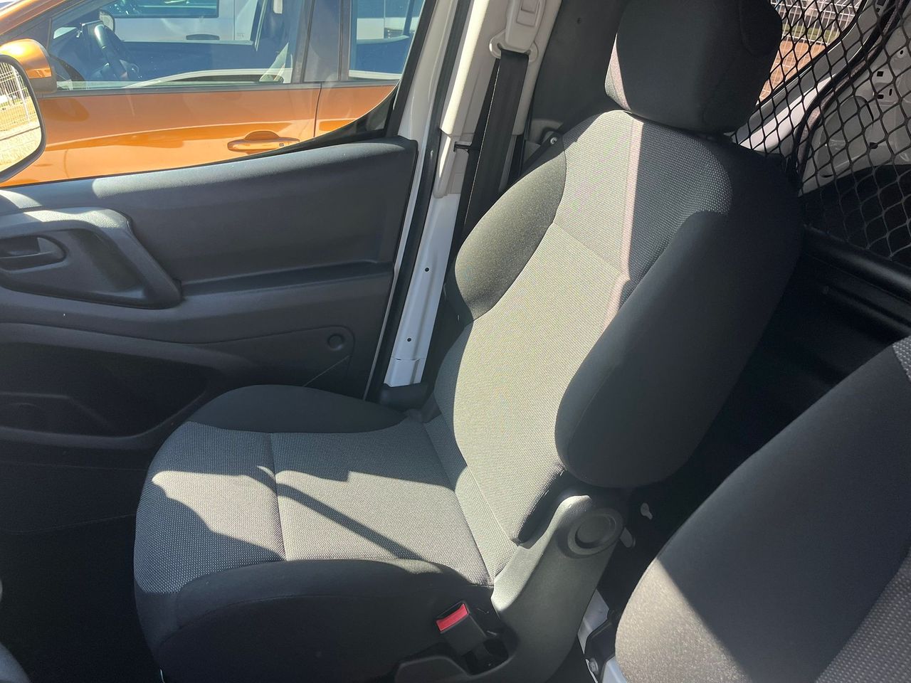 Citroën Berlingo Multispace Live BlueHDi 75 - Foto 13