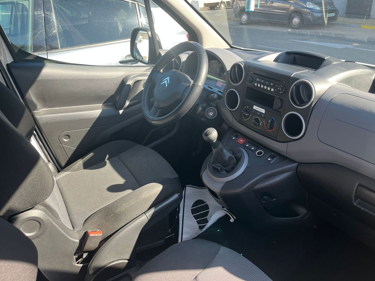 Citroën Berlingo Multispace Live BlueHDi 75 - Foto 9