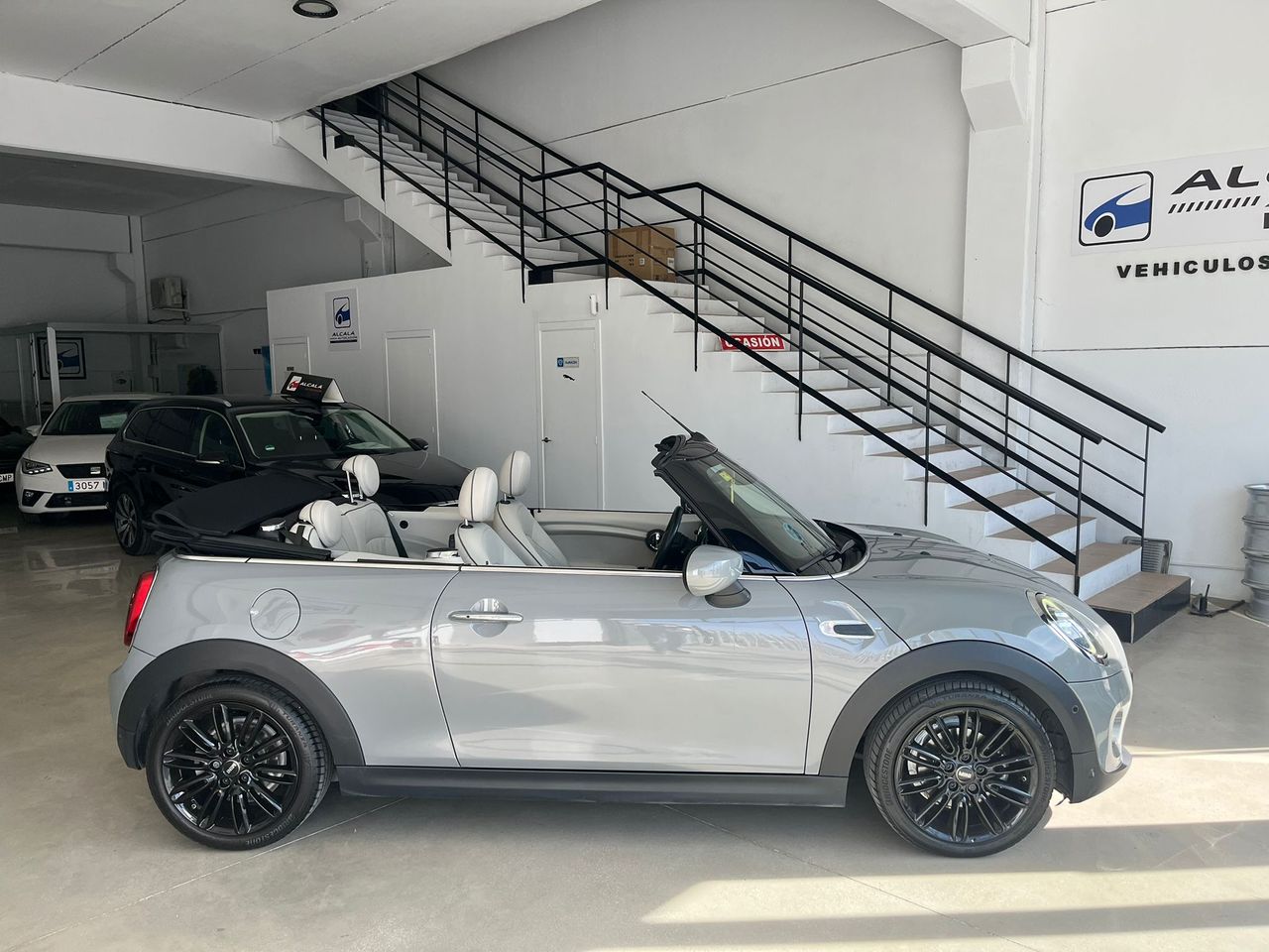 MINI Cooper Cooper Cabrio Aut. - Foto 19