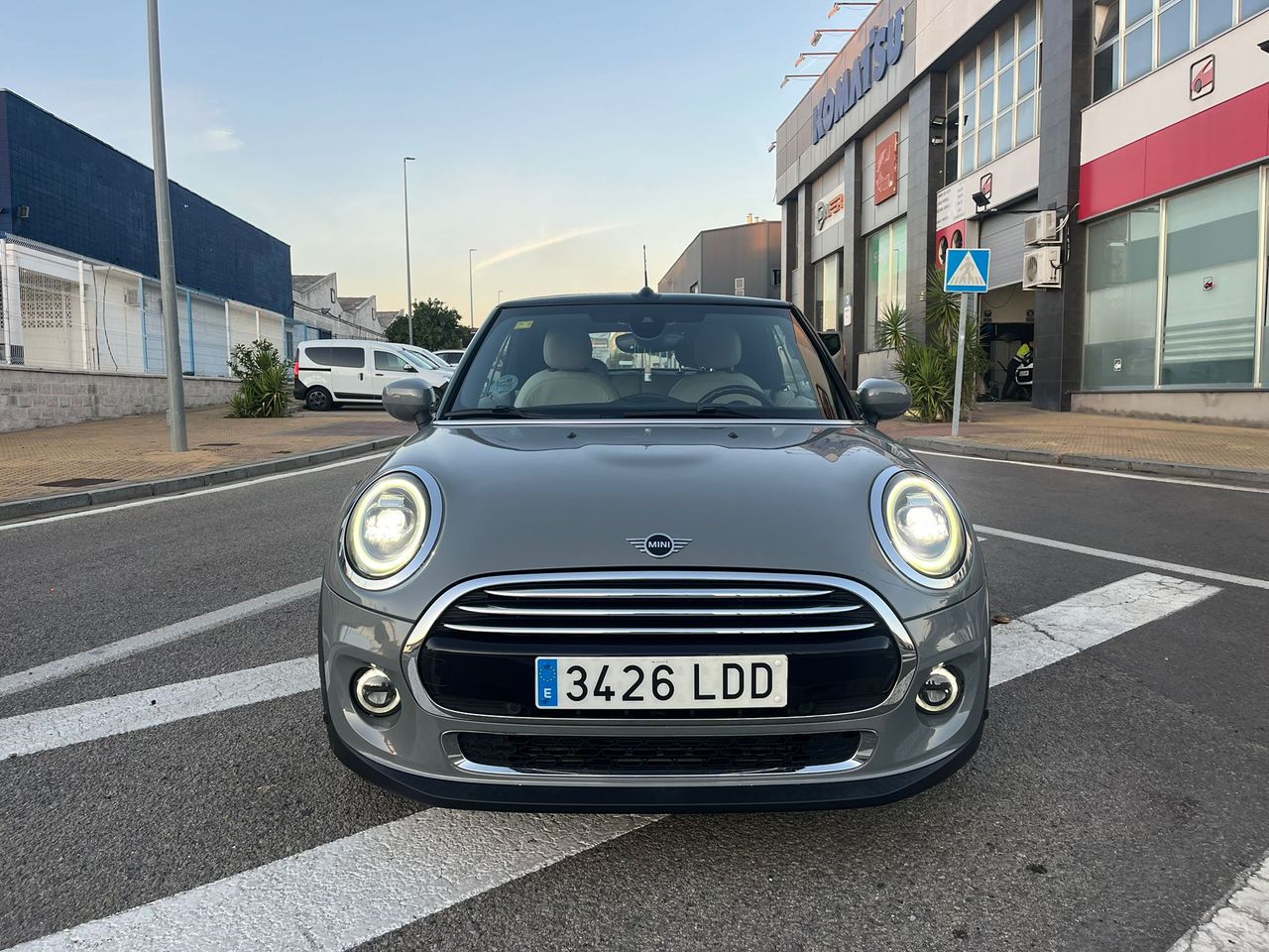 MINI Cooper Cooper Cabrio Aut. - Foto 18