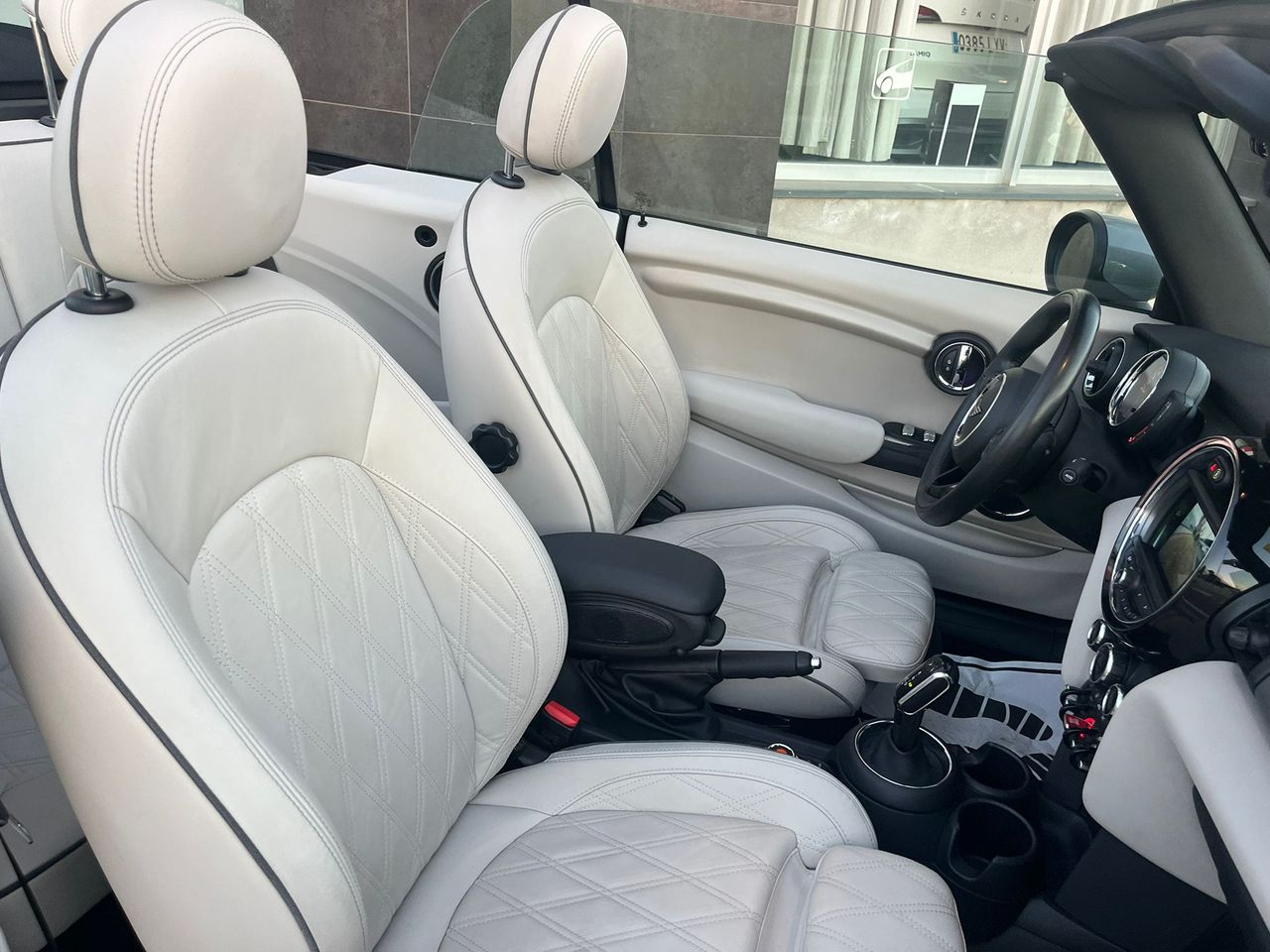 MINI Cooper Cooper Cabrio Aut. - Foto 12