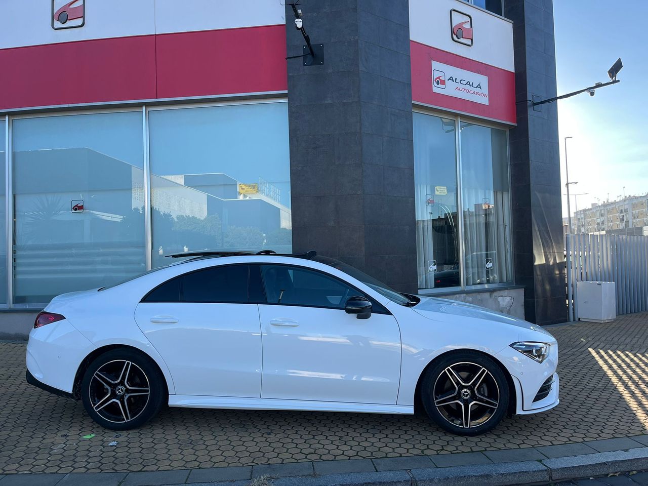 Mercedes CLA 180 SEDAN 136CV AUTO - Foto 28