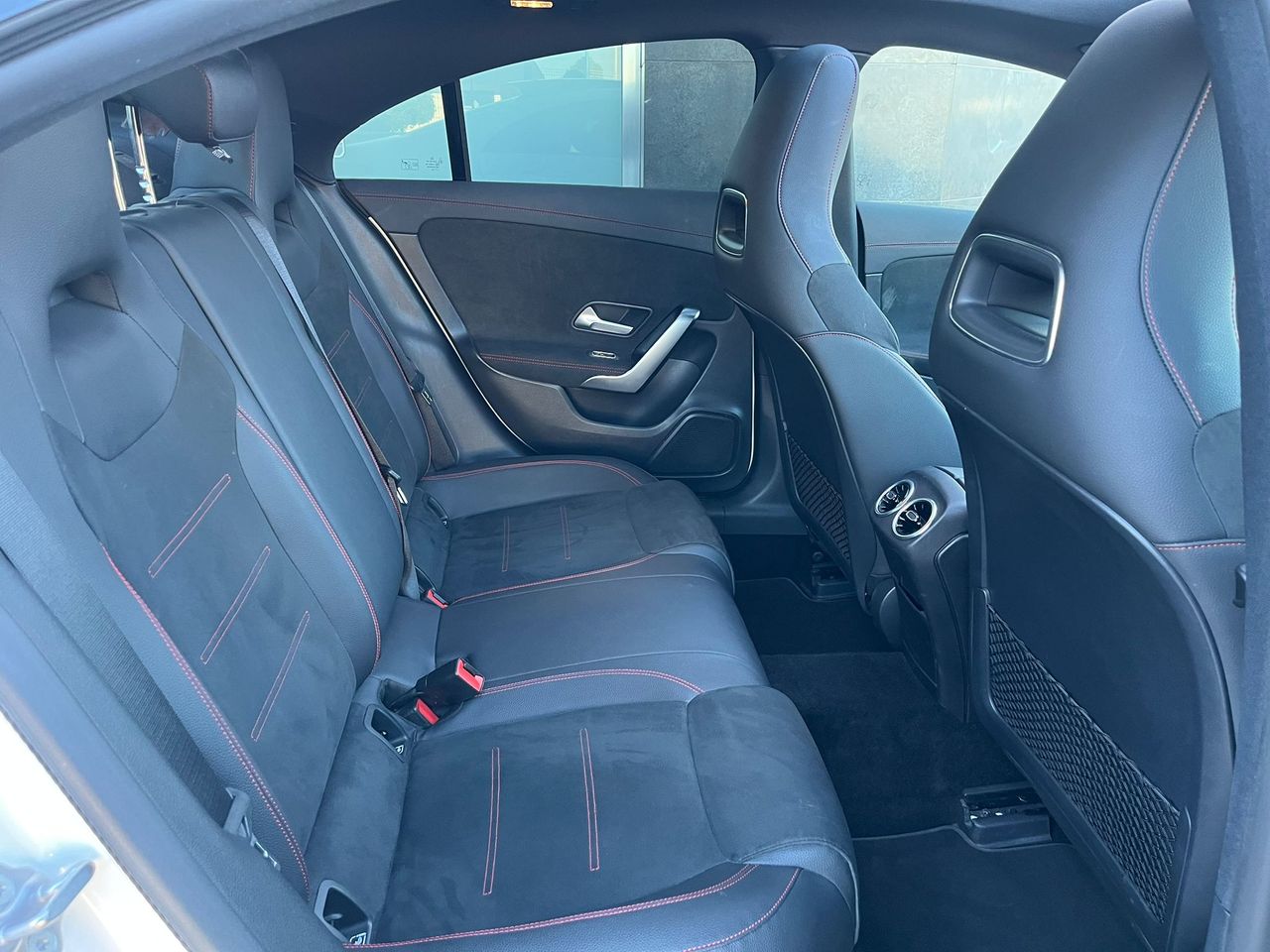 Mercedes CLA 180 SEDAN 136CV AUTO - Foto 26