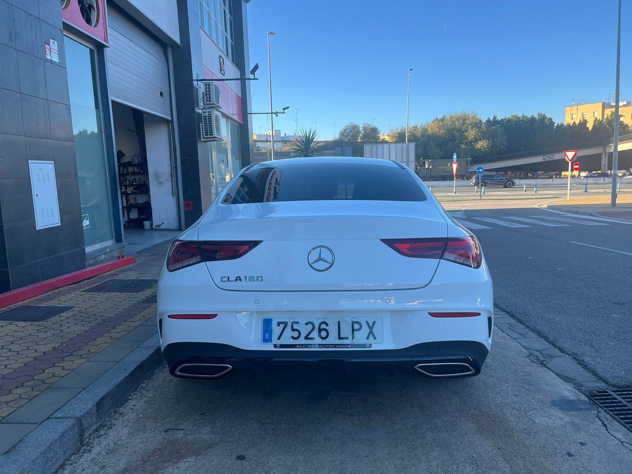 Mercedes CLA 180 SEDAN 136CV AUTO - Foto 5