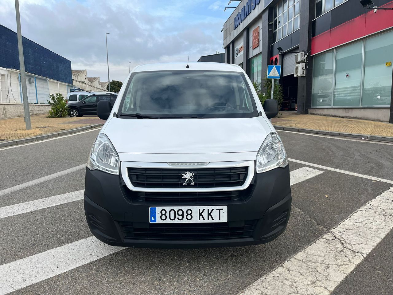 Peugeot Partner Furgón L1 1.6 HDI 75cv - Foto 4