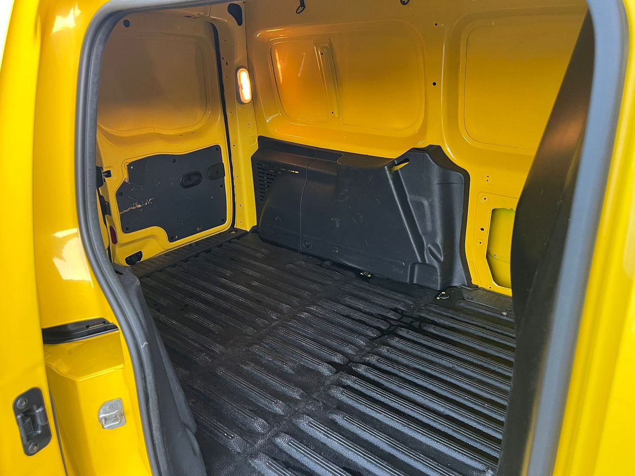 Renault Kangoo Furgón Maxi Blue DCI - Foto 20