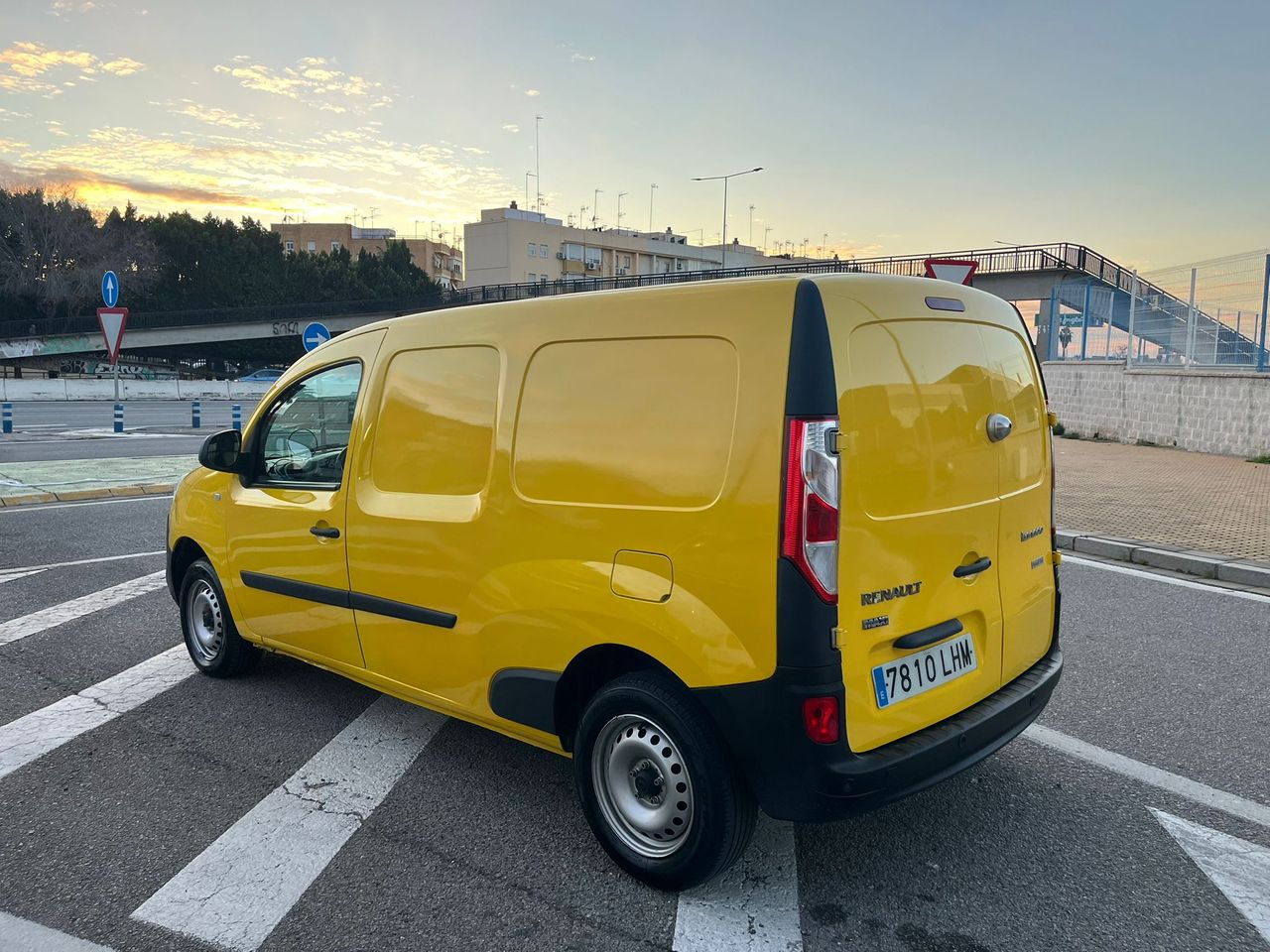 Renault Kangoo Furgón Maxi Blue DCI - Foto 12