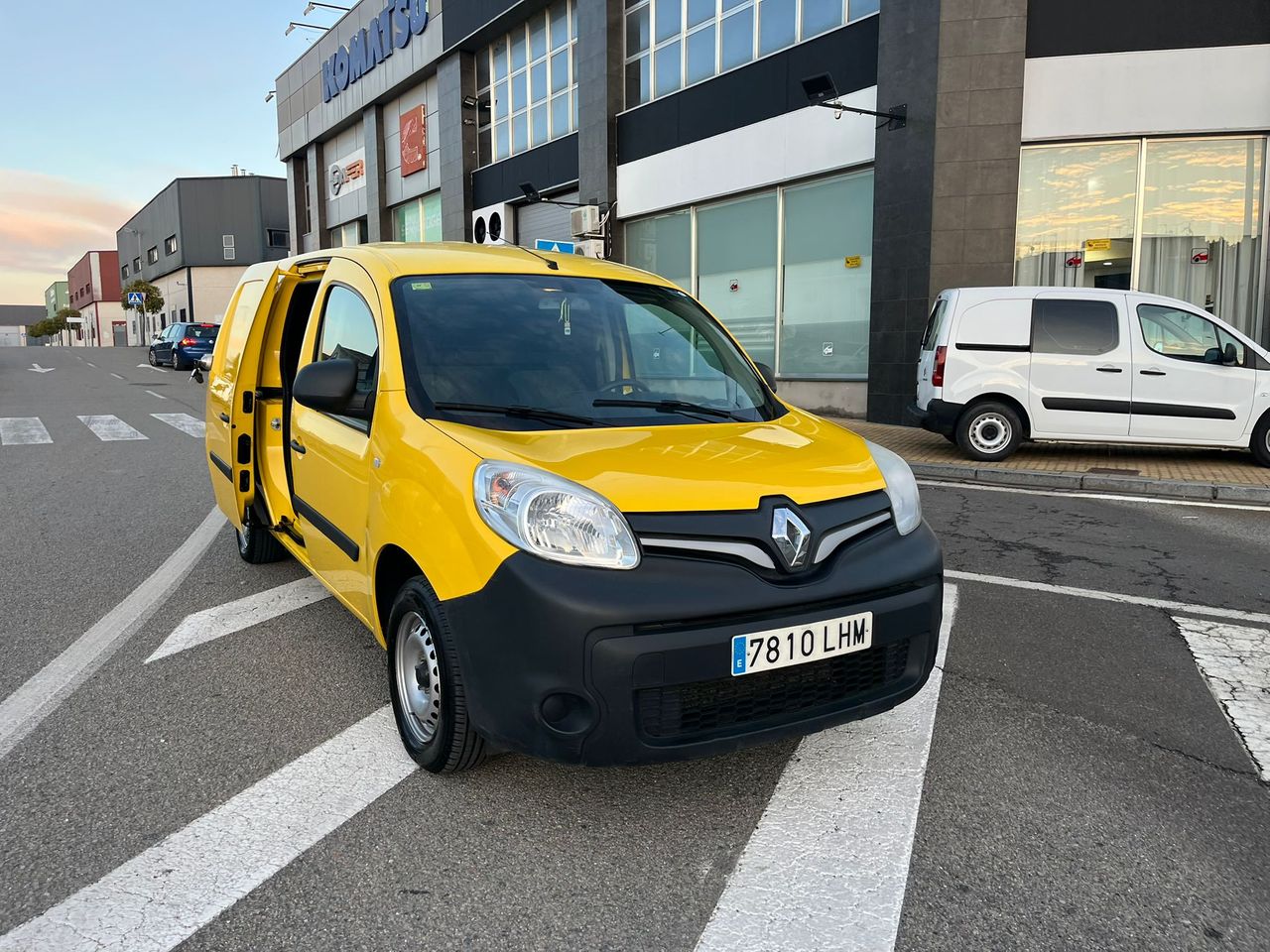 Renault Kangoo Furgón Maxi Blue DCI - Foto 24