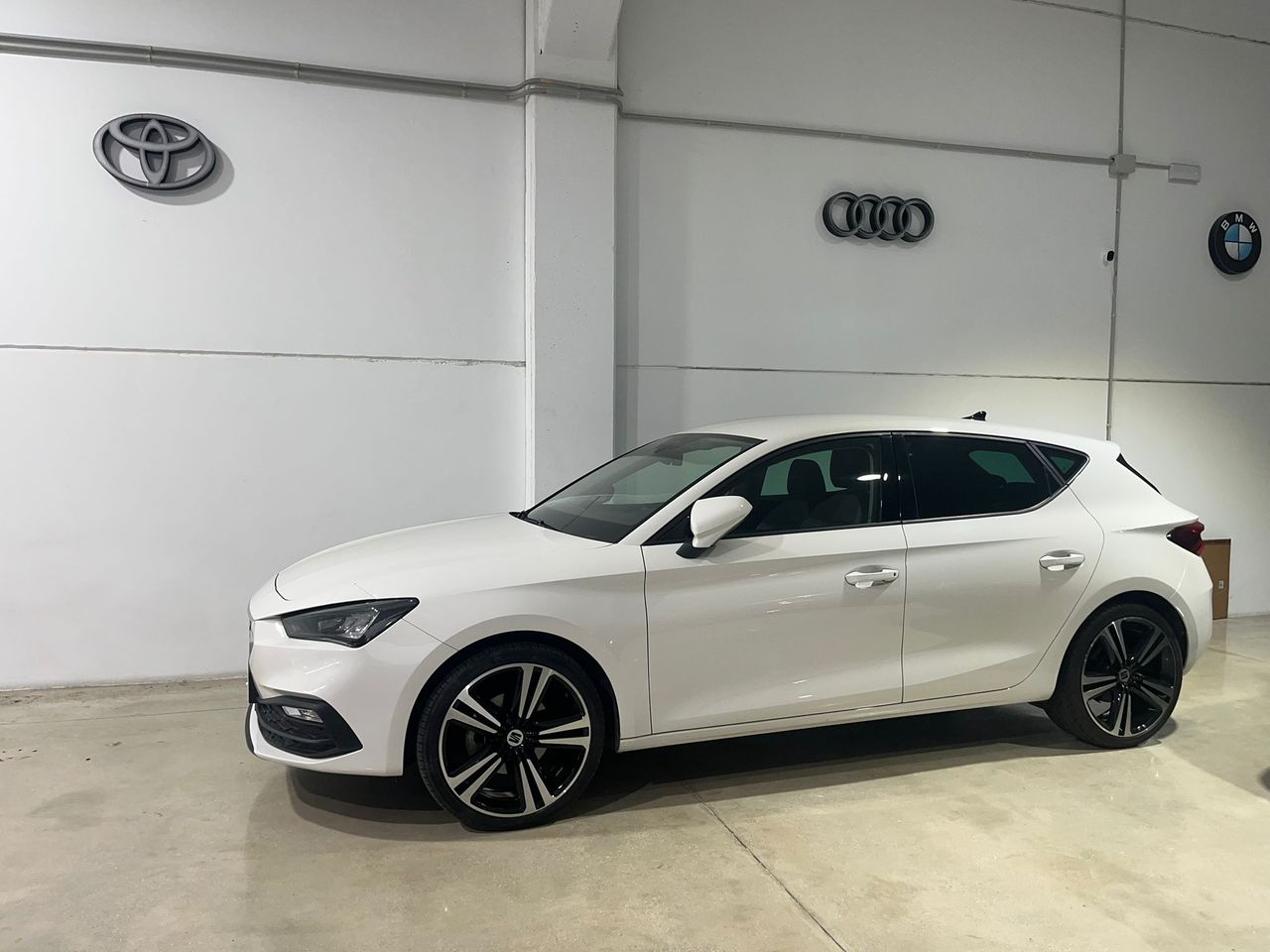 Seat Leon 2.0 TDI STYLE & GO 115CV - Foto 12