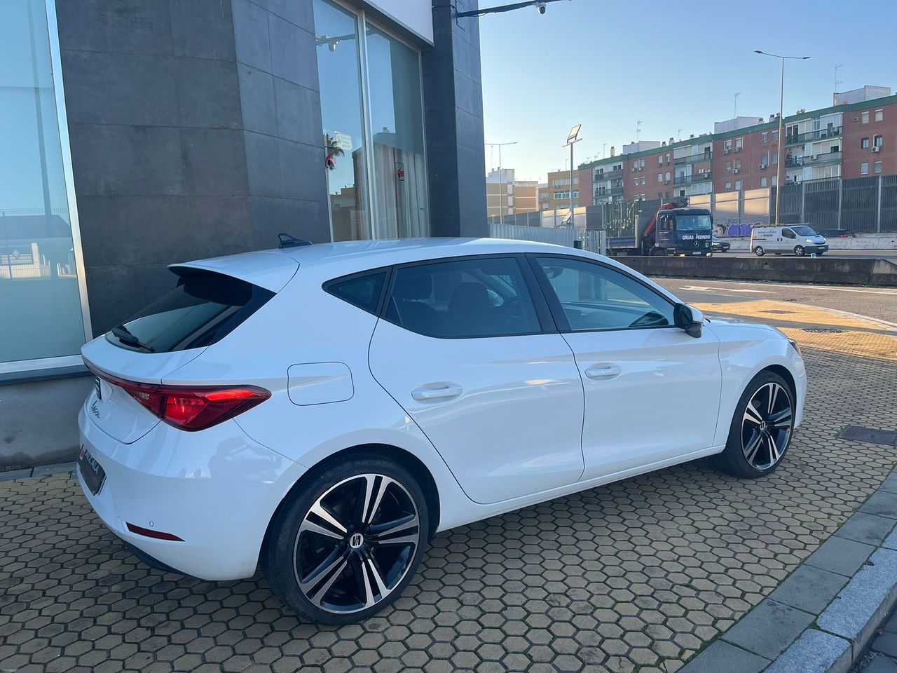 Seat Leon 2.0 TDI STYLE & GO 115CV - Foto 6