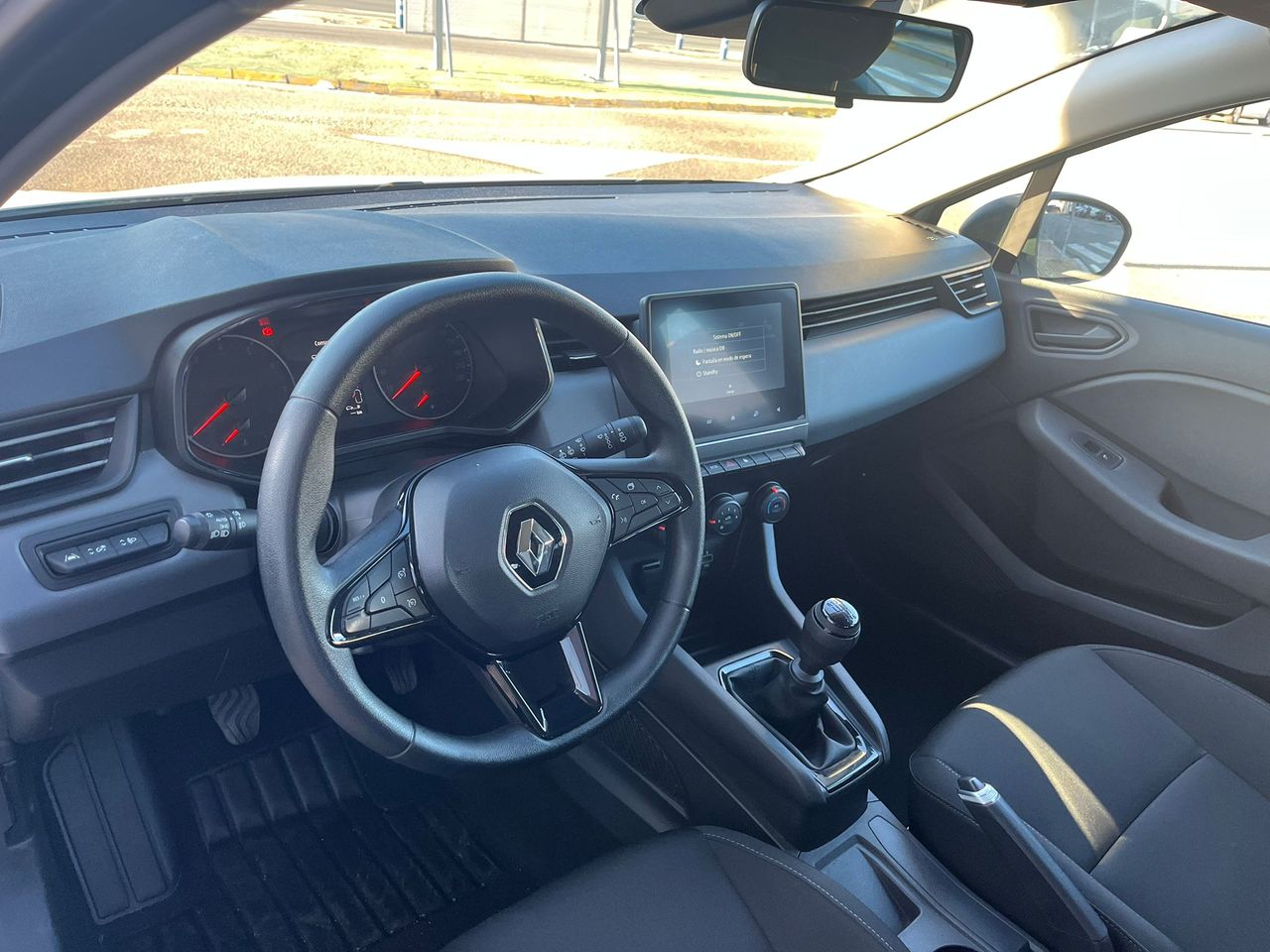 Renault Clio Business TCe 90cv - Foto 21