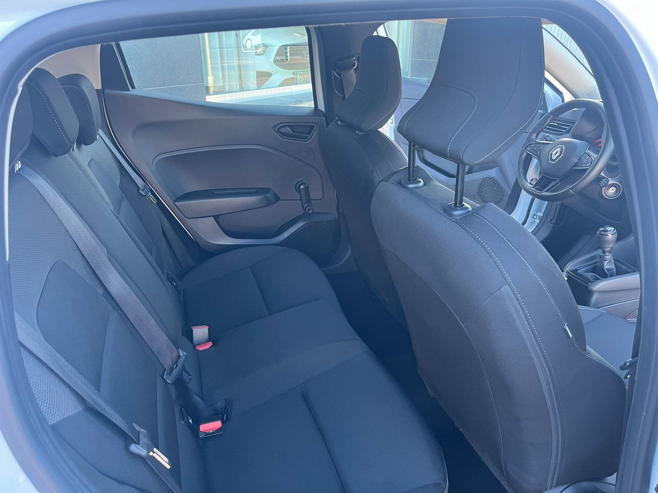 Renault Clio Business TCe 90cv - Foto 6