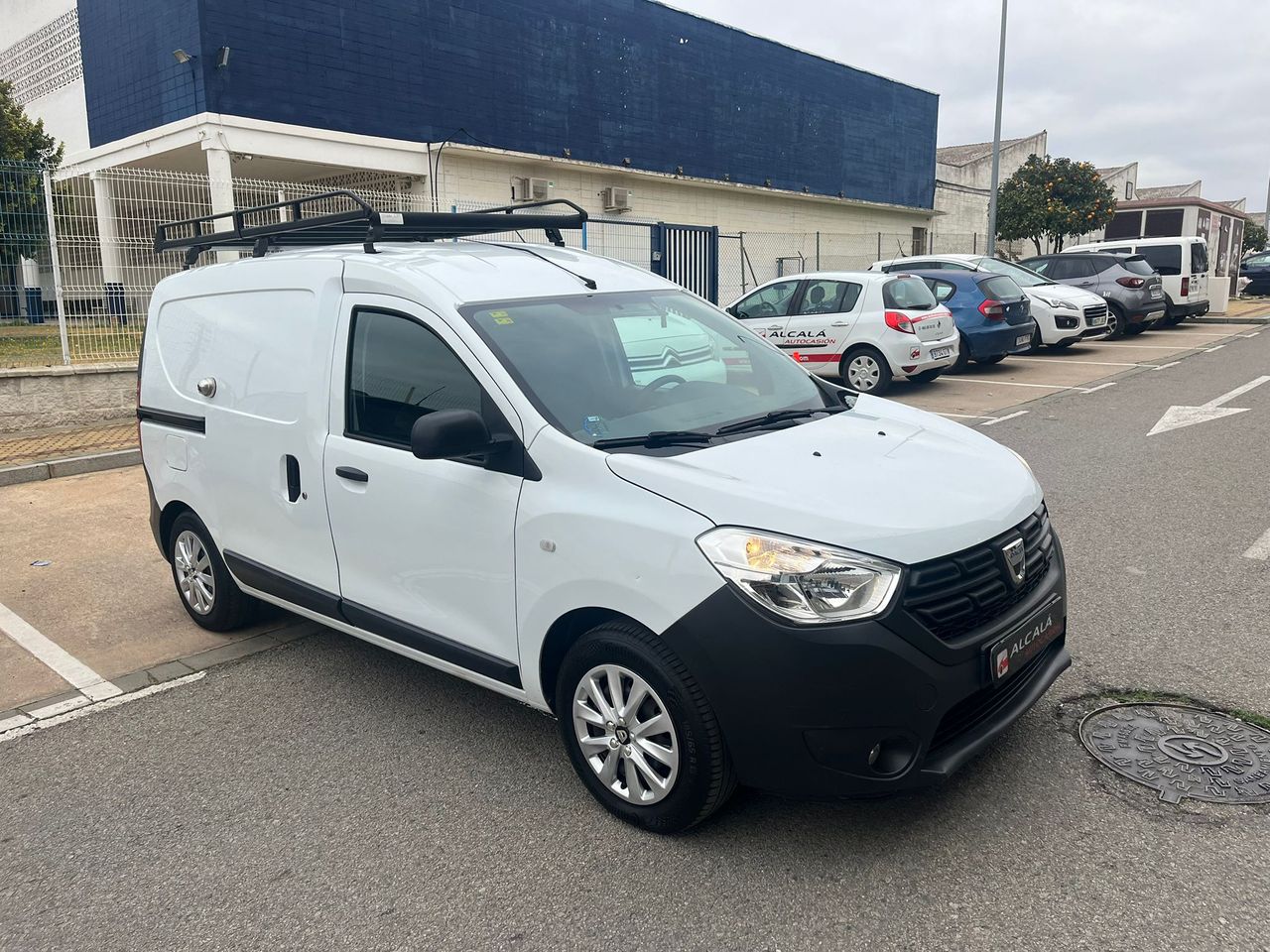 Dacia Dokker VAN ESSENTIAL 1.6 GLP 100CV - Foto 32