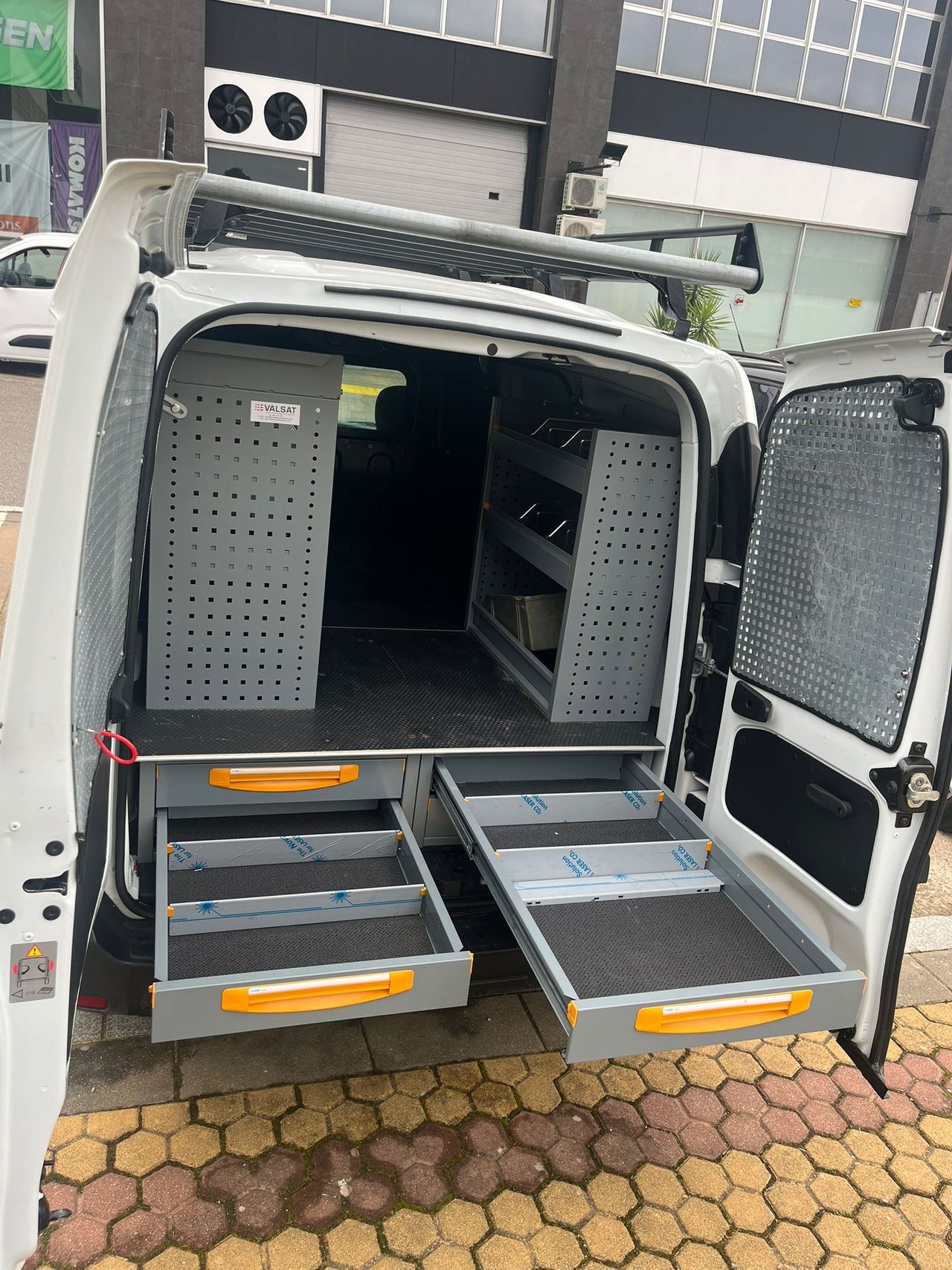 Dacia Dokker VAN ESSENTIAL 1.6 GLP 100CV - Foto 10