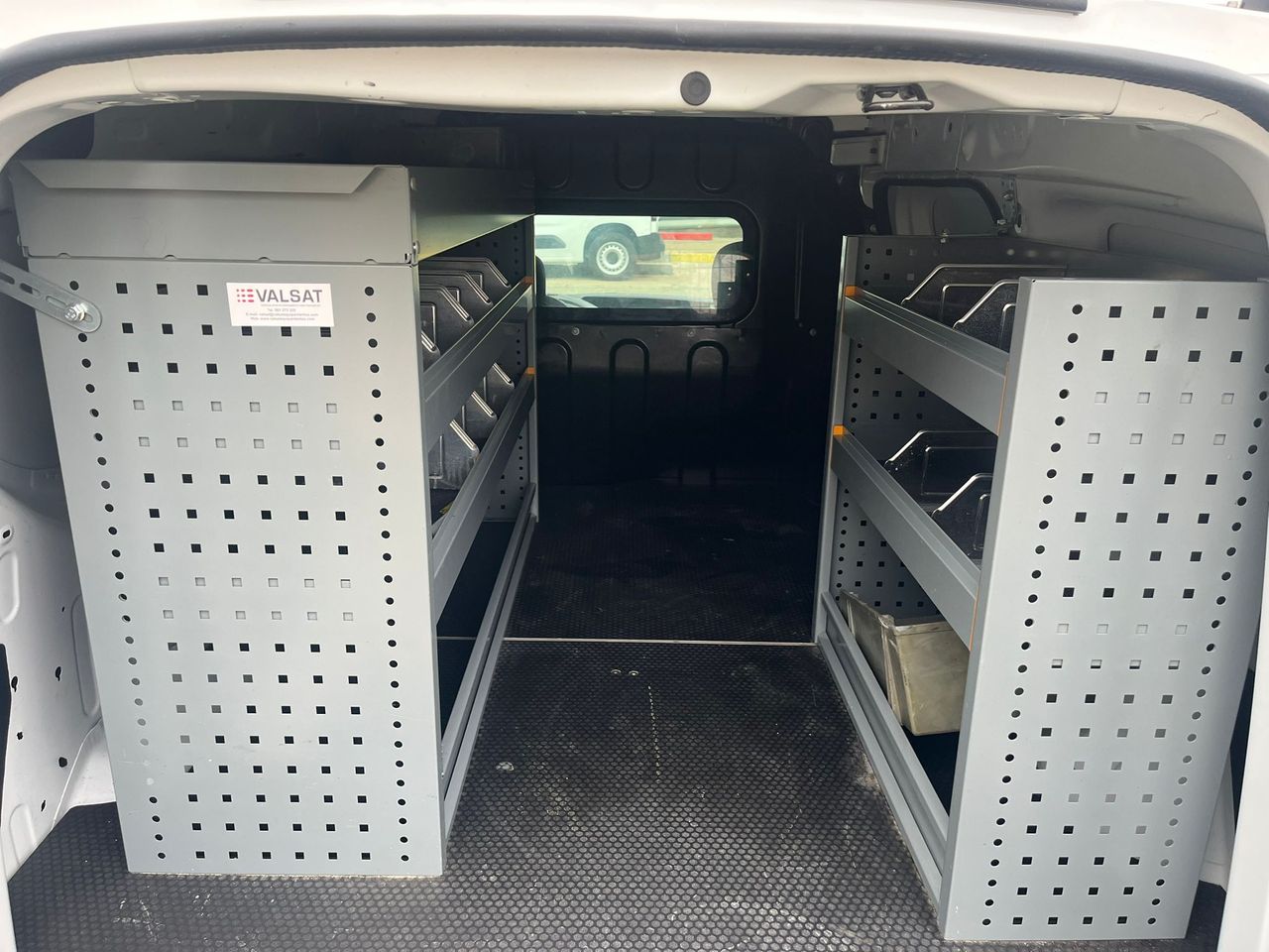 Dacia Dokker VAN ESSENTIAL 1.6 GLP 100CV - Foto 9