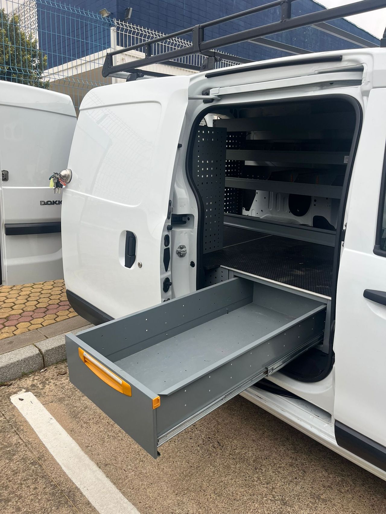 Dacia Dokker VAN ESSENTIAL 1.6 GLP 100CV - Foto 17