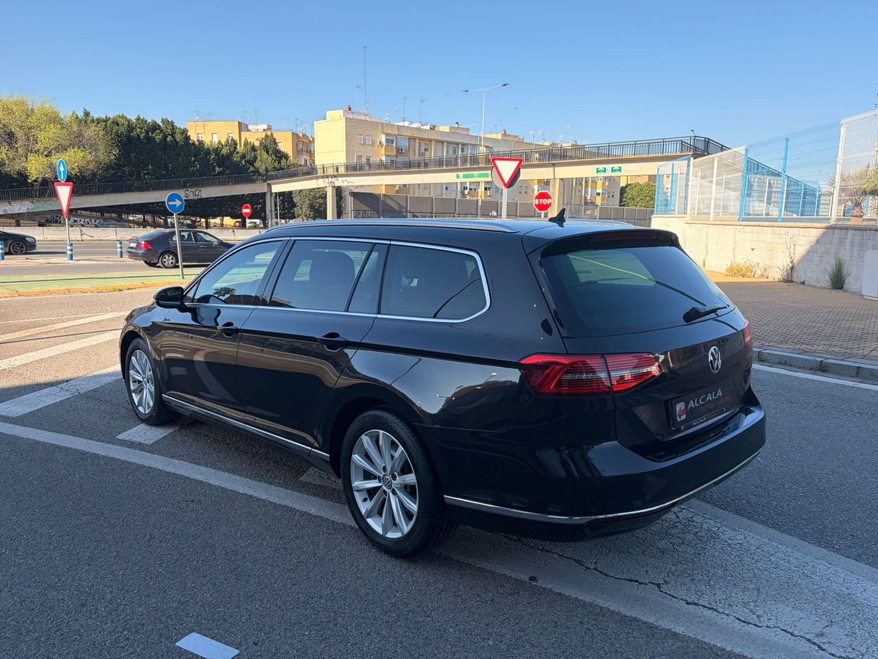 Volkswagen Passat Variant Advance 2.0 TDI BMT 110 kW (150 CV) - Foto 9