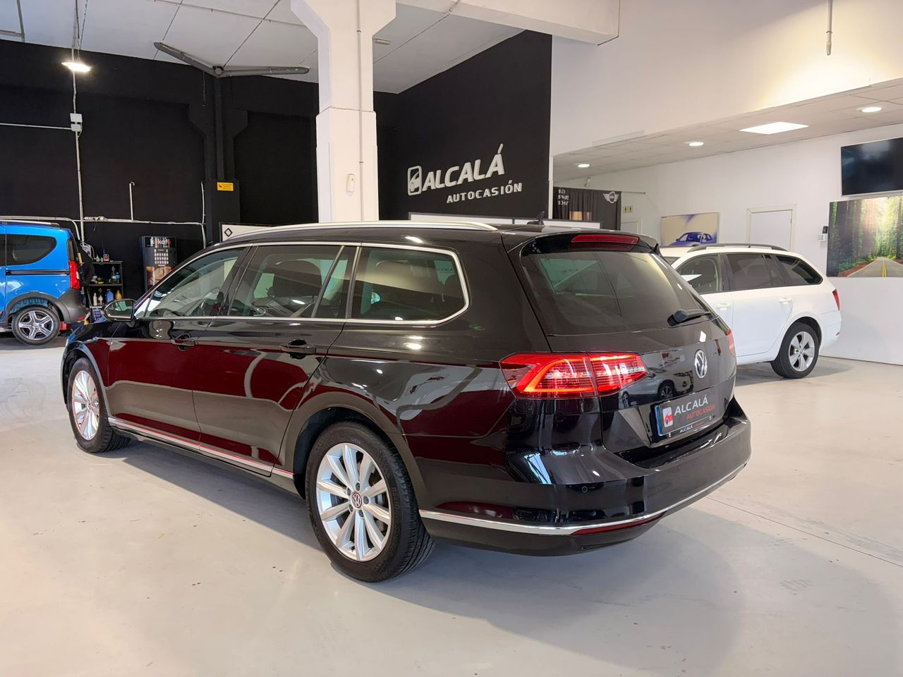 Volkswagen Passat Variant Advance 2.0 TDI BMT 110 kW (150 CV) - Foto 31