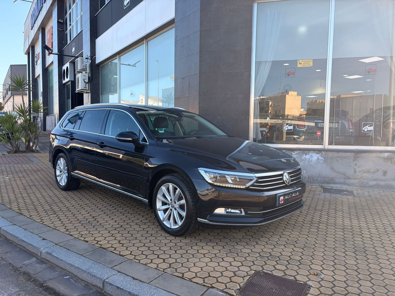 Volkswagen Passat Variant Advance 2.0 TDI BMT 110 kW (150 CV) - Foto 23