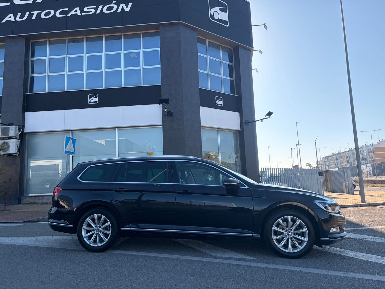 Volkswagen Passat Variant Advance 2.0 TDI BMT 110 kW (150 CV) - Foto 6