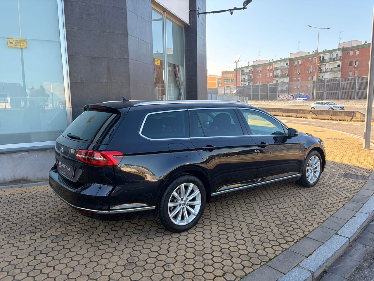 Volkswagen Passat Variant Advance 2.0 TDI BMT 110 kW (150 CV) - Foto 17