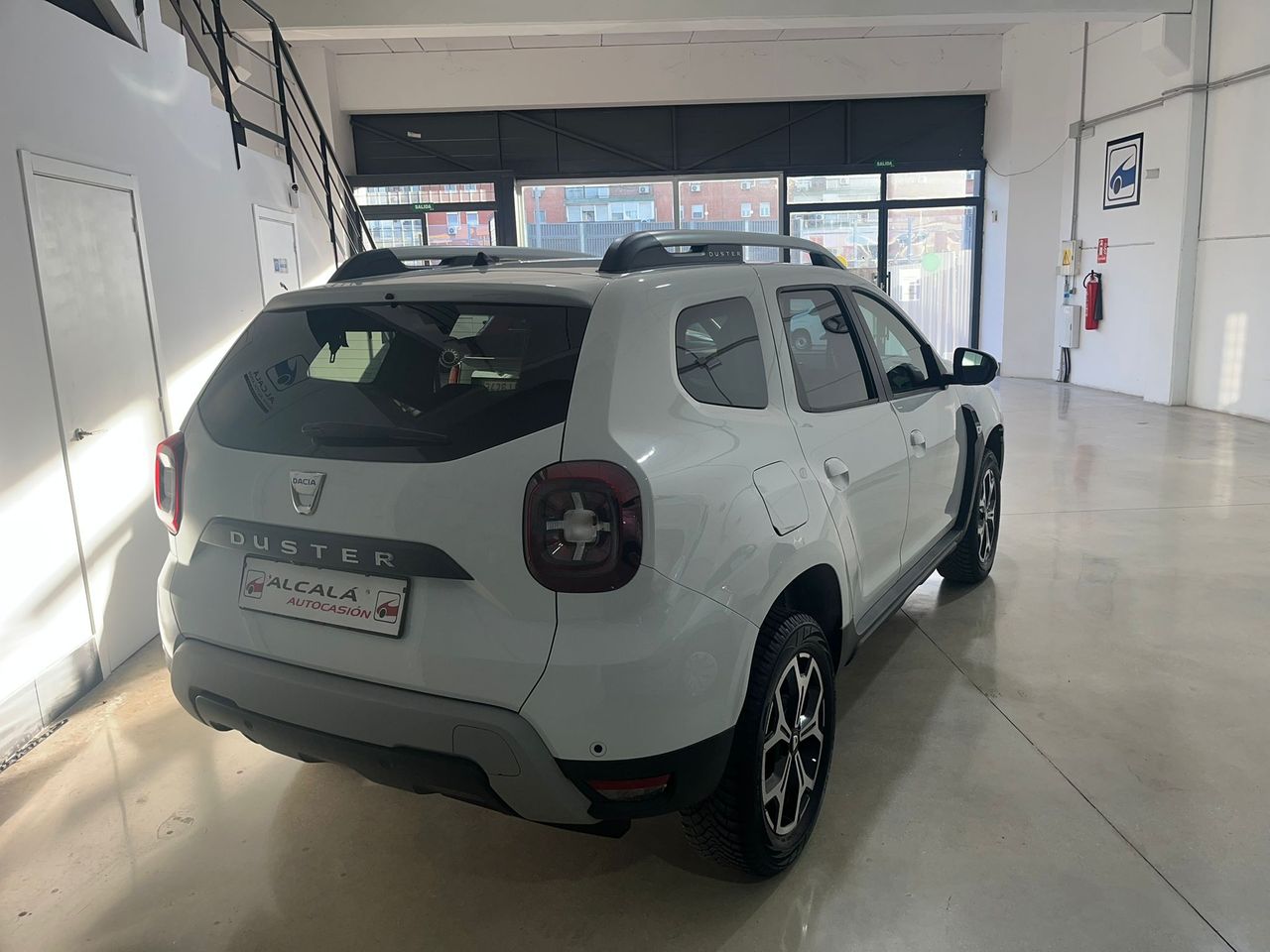 Dacia Duster 1.5 DCI PRESTIGE 115CV - Foto 31