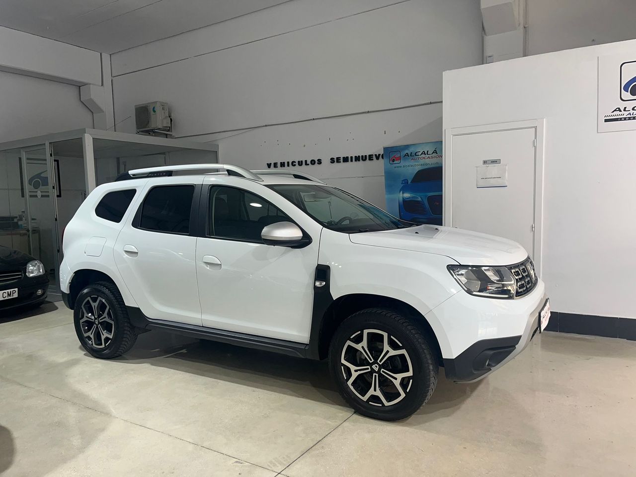 Dacia Duster 1.5 DCI PRESTIGE 115CV - Foto 4