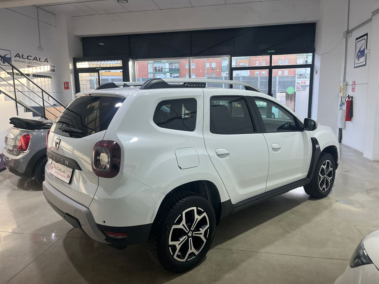 Dacia Duster 1.5 DCI PRESTIGE 115CV - Foto 17