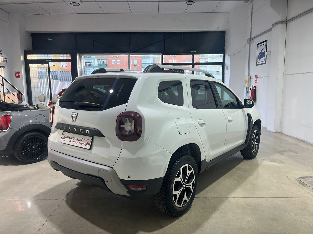 Dacia Duster 1.5 DCI PRESTIGE 115CV - Foto 10