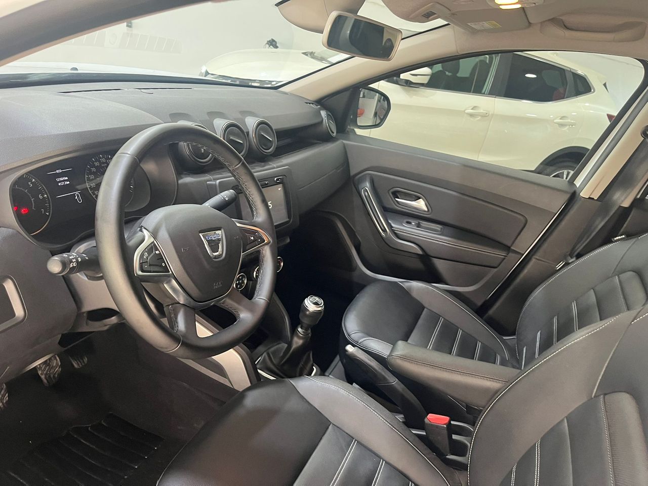 Dacia Duster 1.5 DCI PRESTIGE 115CV - Foto 5