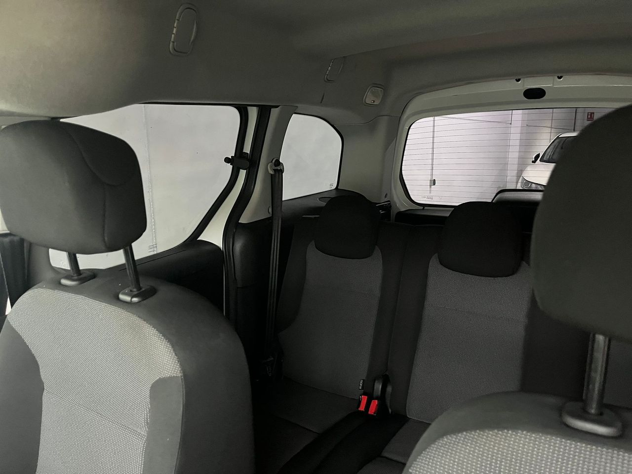 Peugeot Partner TEPEE 1.6 BLUEHDI ACCESS 75CV - Foto 19