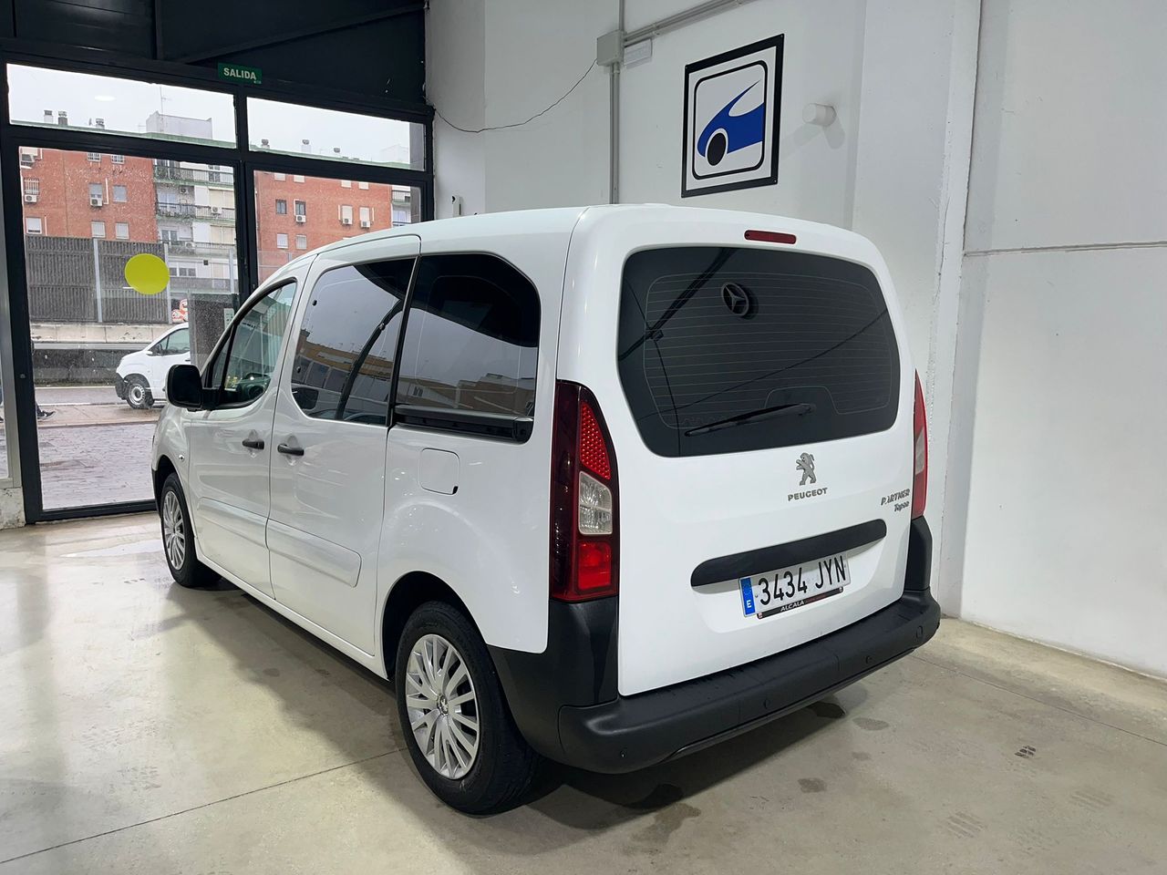 Peugeot Partner TEPEE 1.6 BLUEHDI ACCESS 75CV - Foto 4