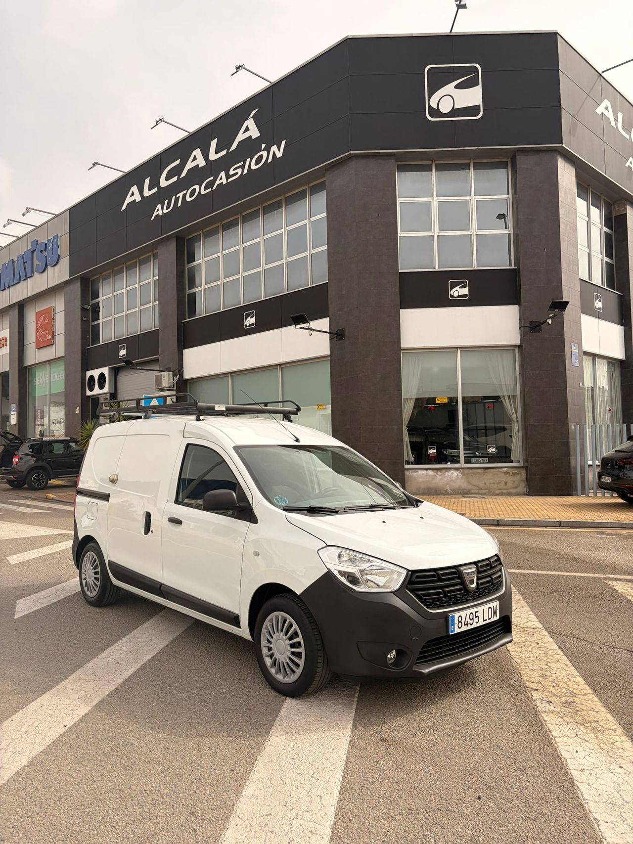 Dacia Dokker Essential 1.6 75 kW (100 CV) GLP - Foto 23