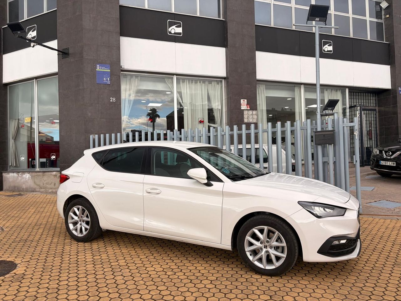 Seat Leon 2.0 TDI STYLE & GO 115CV - Foto 7