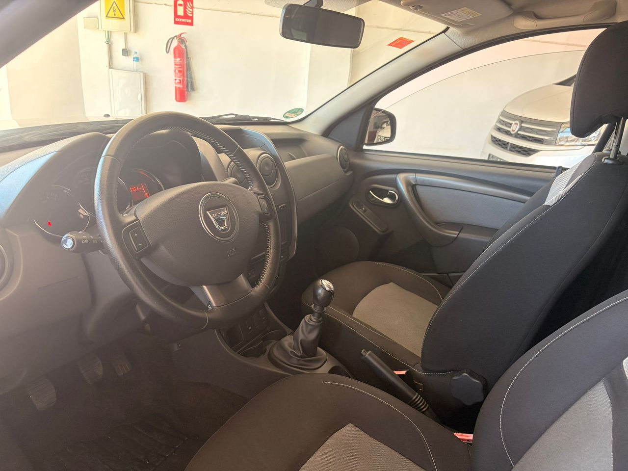 Dacia Duster Urban Explorer dCi 110 - Foto 13