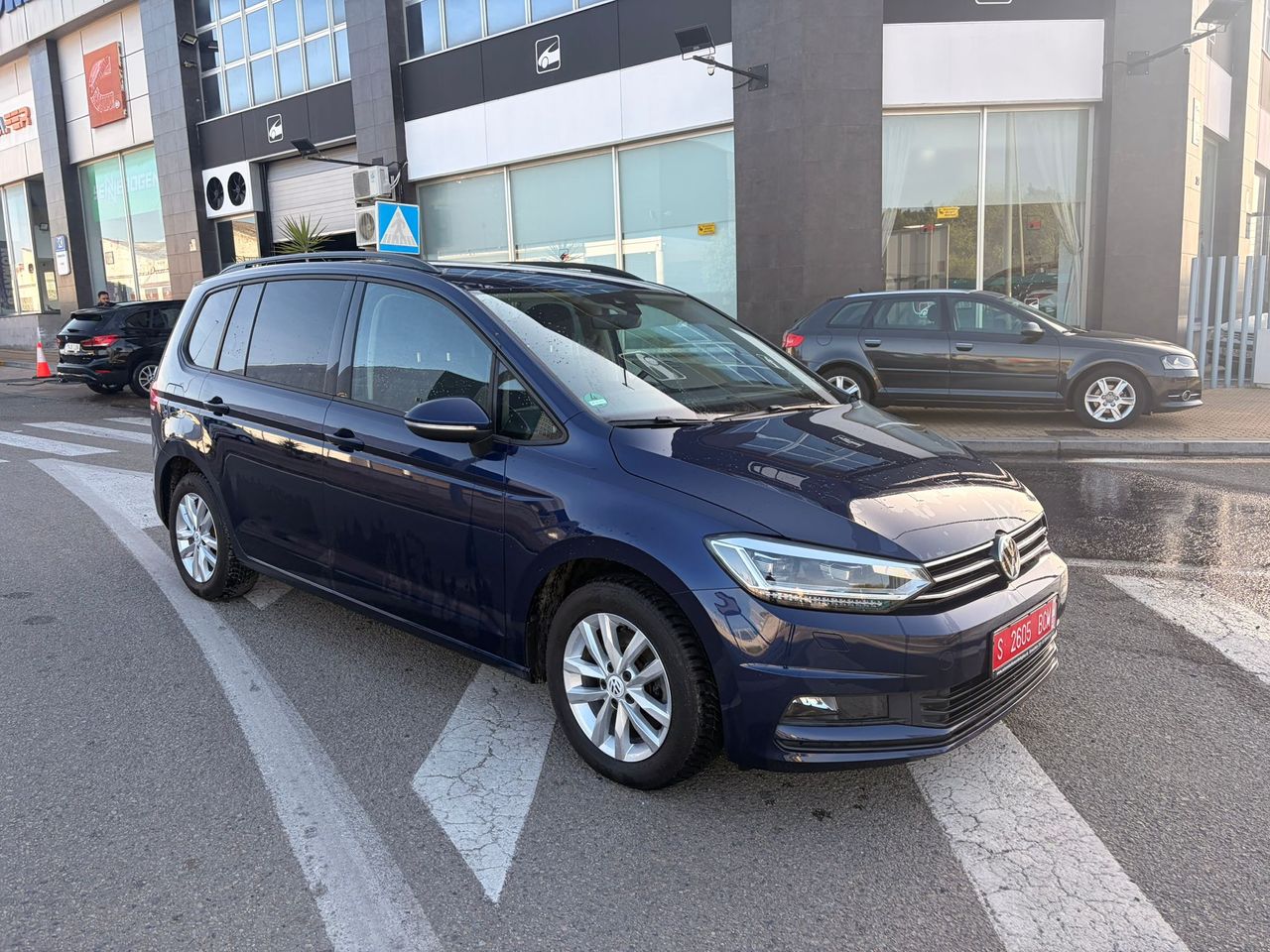 Volkswagen Touran 2.0 TDI HIGHLINE 150CV - Foto 15