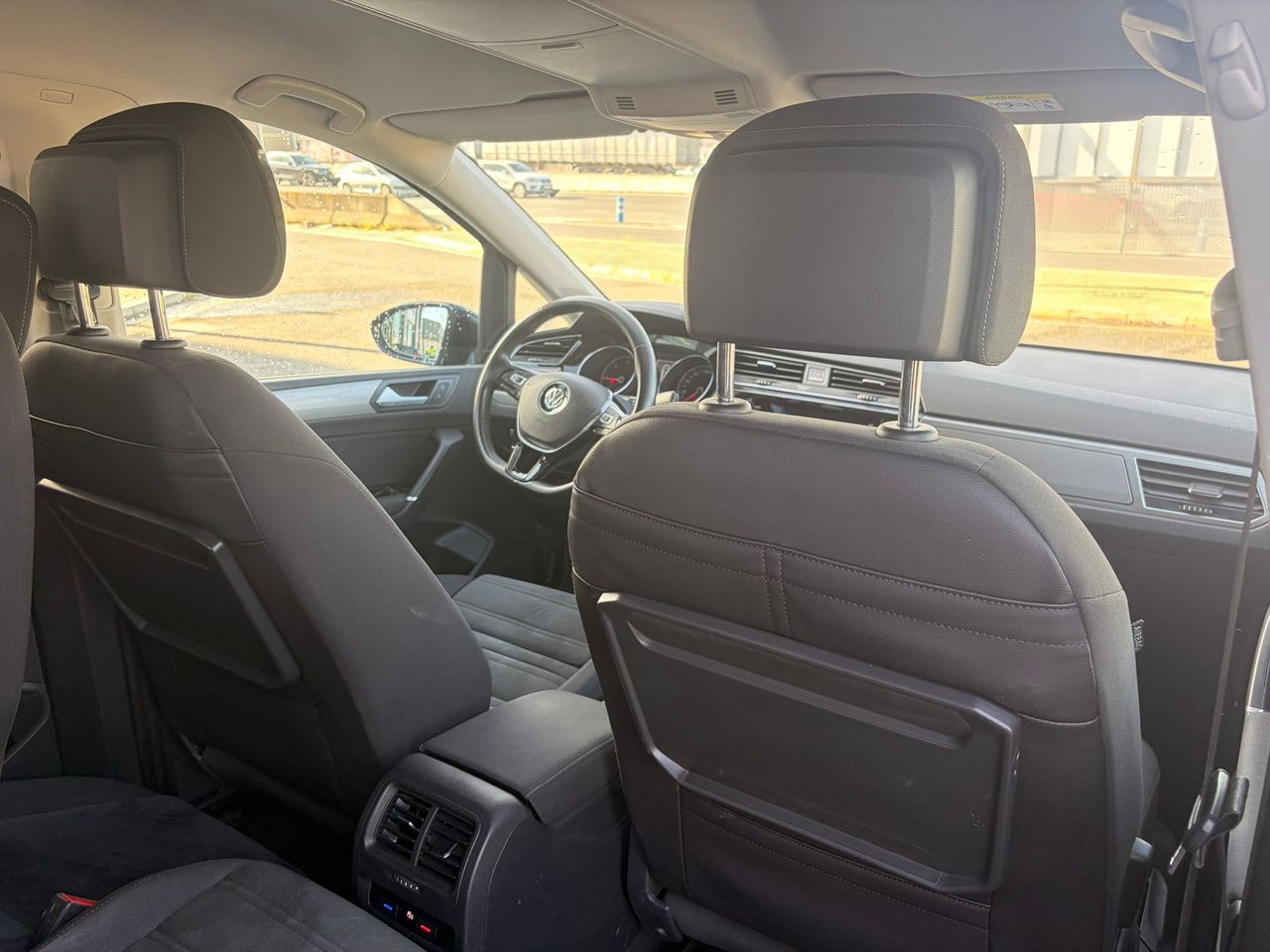 Volkswagen Touran 2.0 TDI HIGHLINE 150CV - Foto 6