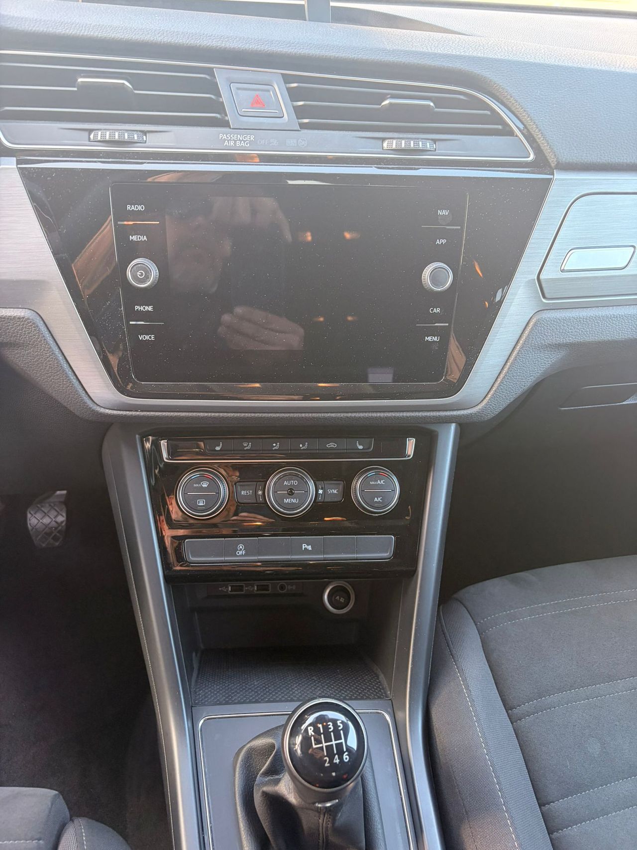 Volkswagen Touran 2.0 TDI HIGHLINE 150CV - Foto 16