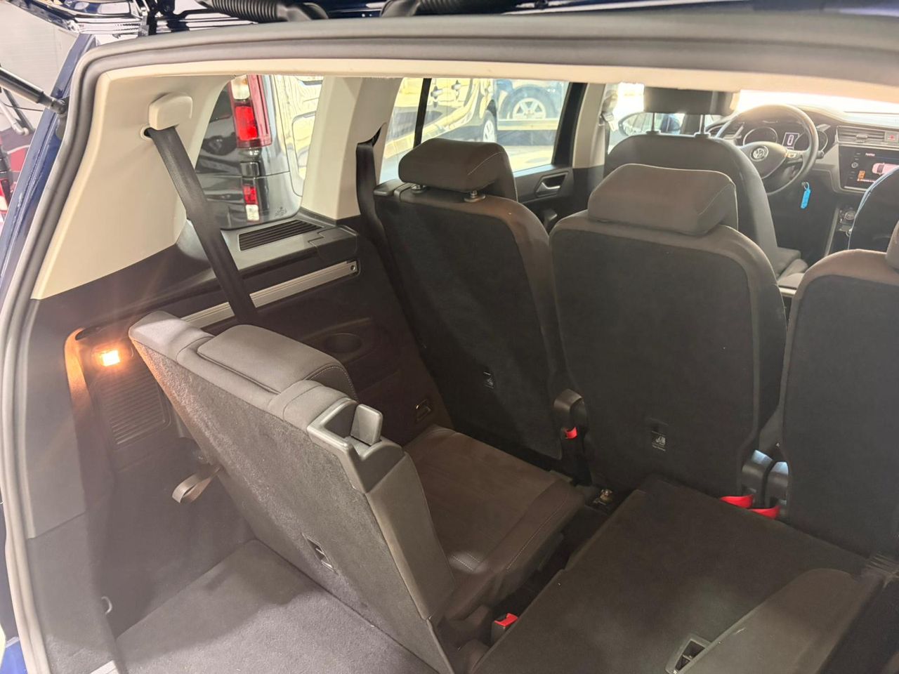 Volkswagen Touran 2.0 TDI HIGHLINE 150CV - Foto 14