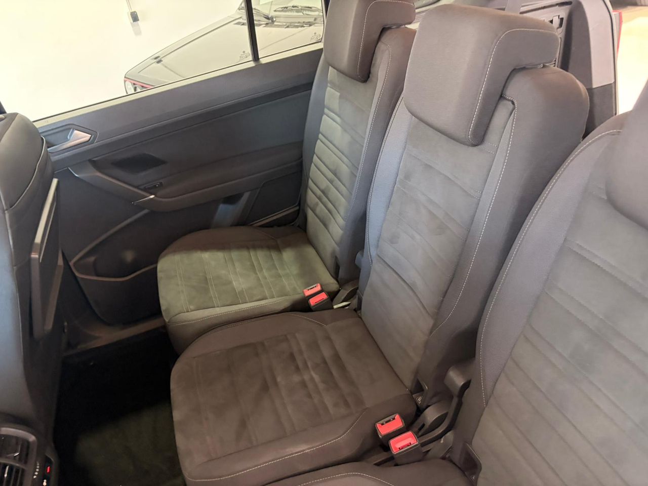 Volkswagen Touran 2.0 TDI HIGHLINE 150CV - Foto 21